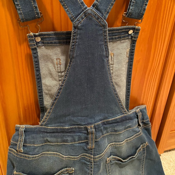 Jean Short Overalls - Picture 3 of 5